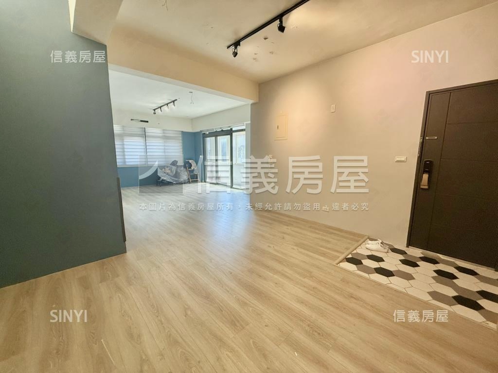 七張捷運旁黃金三樓房屋室內格局與周邊環境