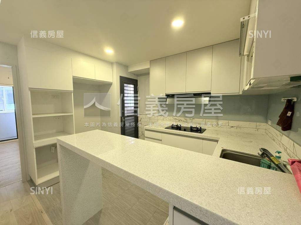 七張捷運旁黃金三樓房屋室內格局與周邊環境