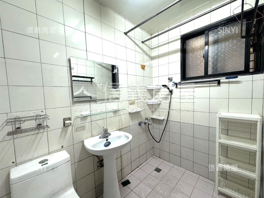 燙金幸福路黃金二樓房屋室內格局與周邊環境