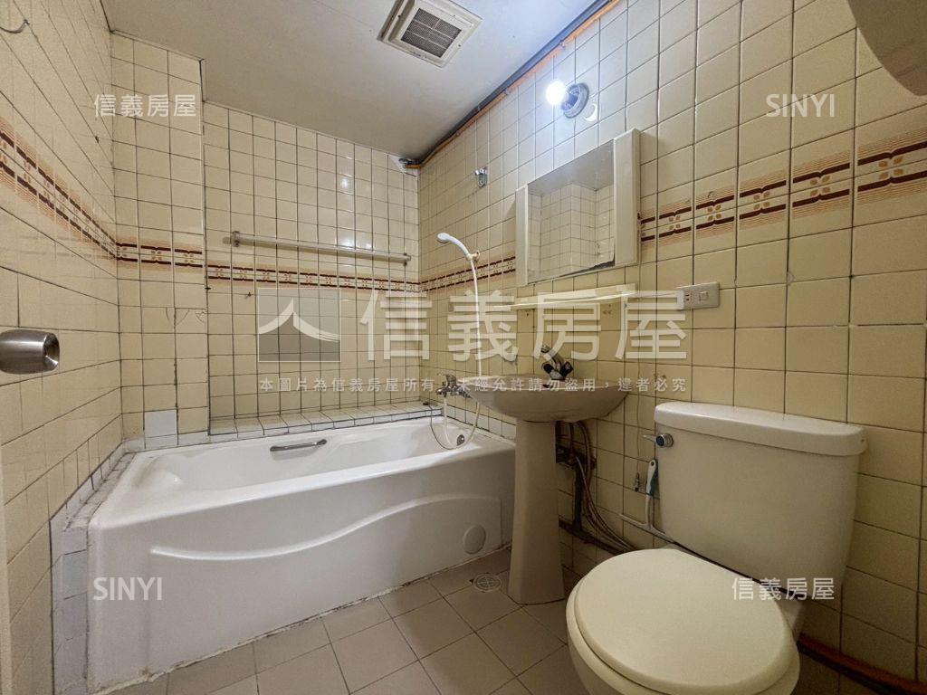 永春捷運忠孝海華邊間三房房屋室內格局與周邊環境