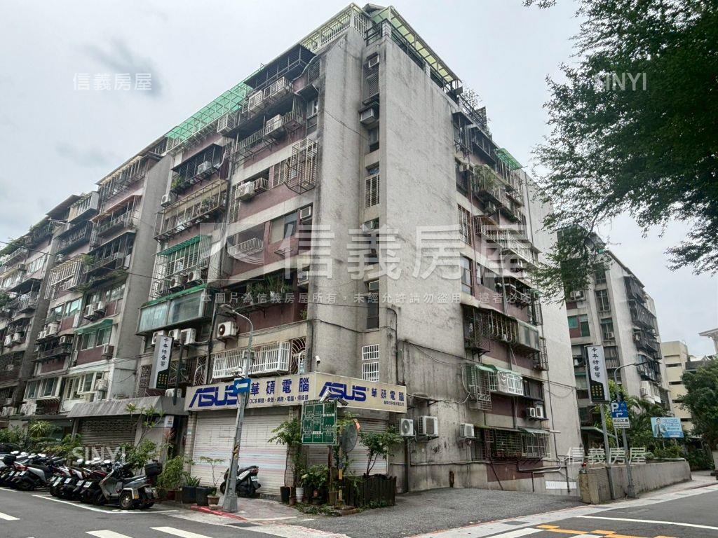 永春捷運忠孝海華邊間三房房屋室內格局與周邊環境