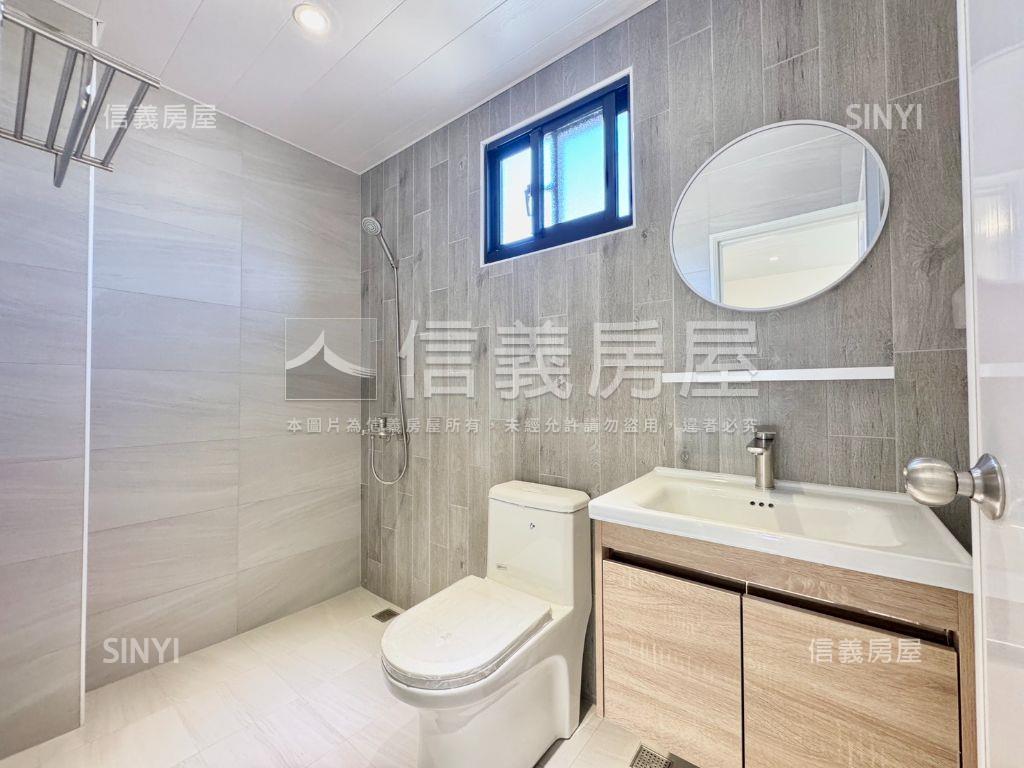 北區整新多套房車庫透天房屋室內格局與周邊環境