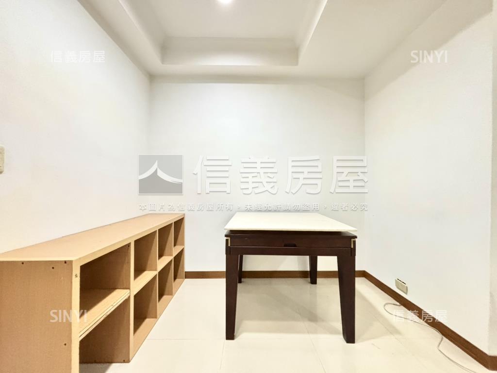 景平捷運３樓美寓房屋室內格局與周邊環境