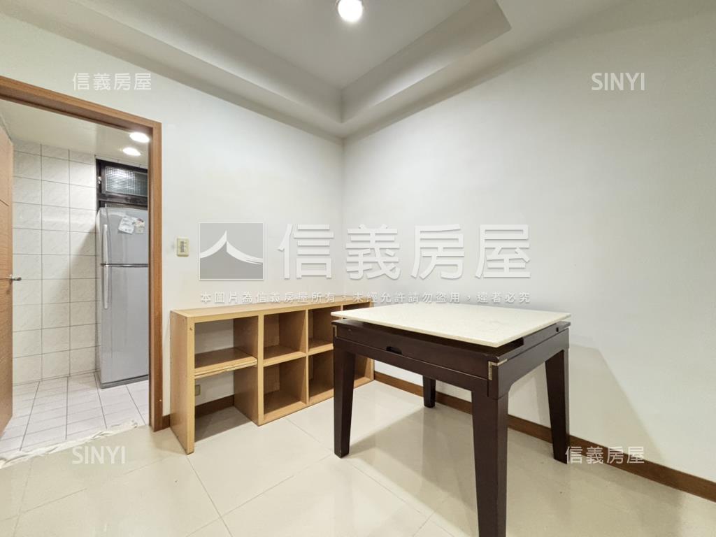 景平捷運３樓美寓房屋室內格局與周邊環境