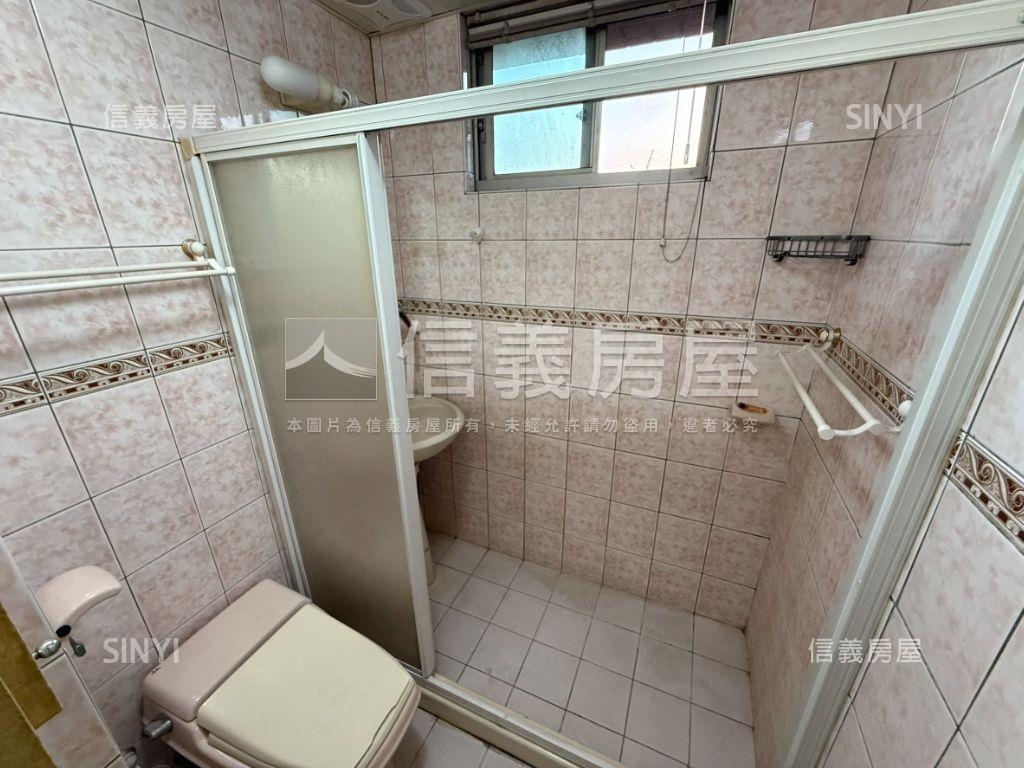 威京４房【推薦】鬧中取靜房屋室內格局與周邊環境