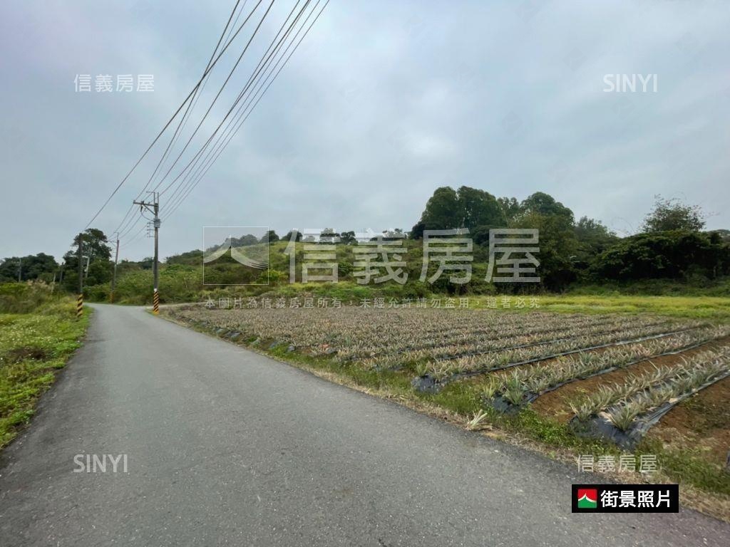 新化大坪山坡地房屋室內格局與周邊環境