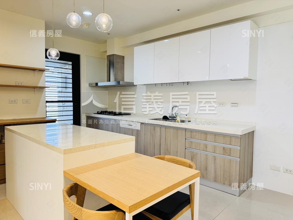 富立真邦高樓景觀宅房屋室內格局與周邊環境