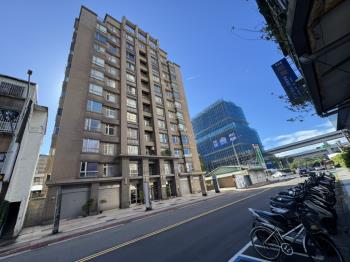 三鐵首馥３＋１房珠寶盒