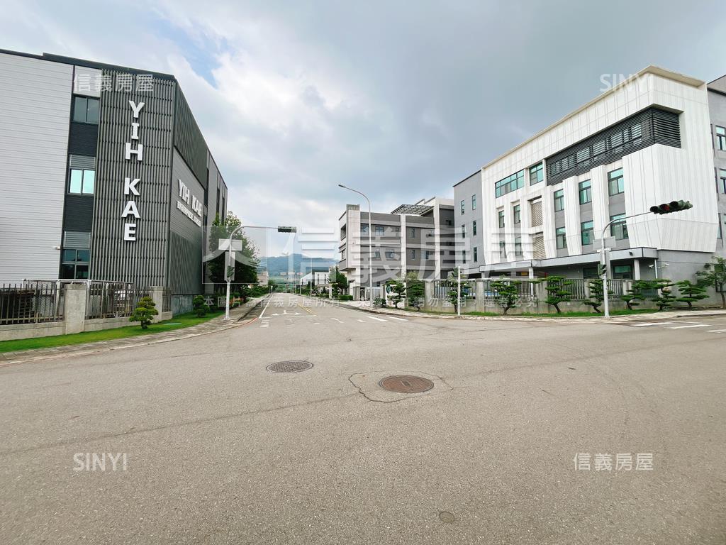 「織襪產業園區」漂亮工廠房屋室內格局與周邊環境