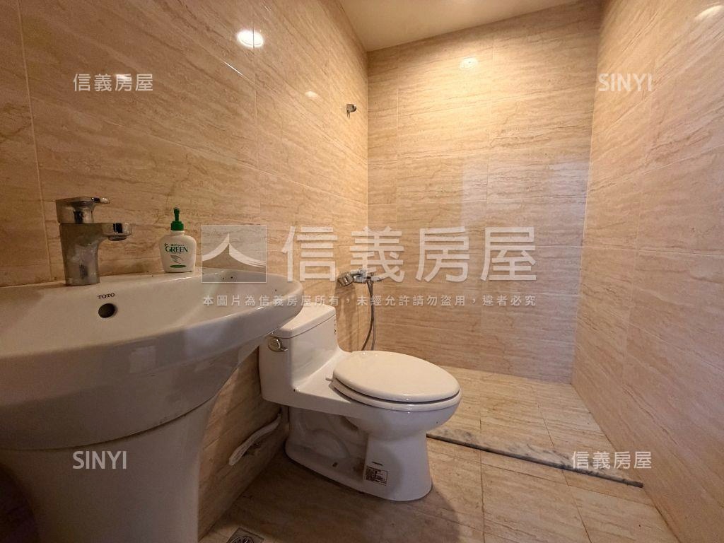 信義安和靜巷庭院－附車位房屋室內格局與周邊環境