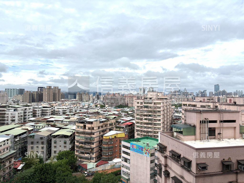 電梯三房景觀棟距遠房屋室內格局與周邊環境