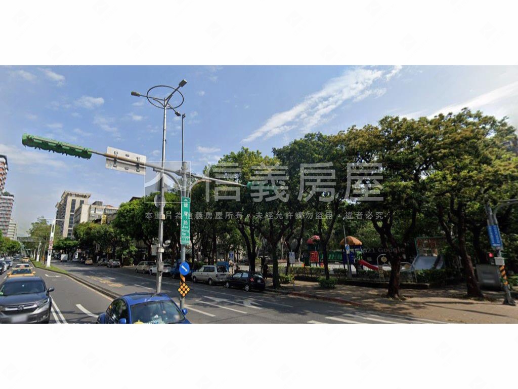 南京三民捷運一樓角店房屋室內格局與周邊環境