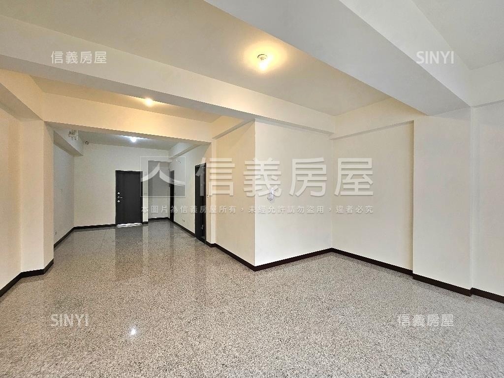 近未來捷運廣豐電梯透天１房屋室內格局與周邊環境