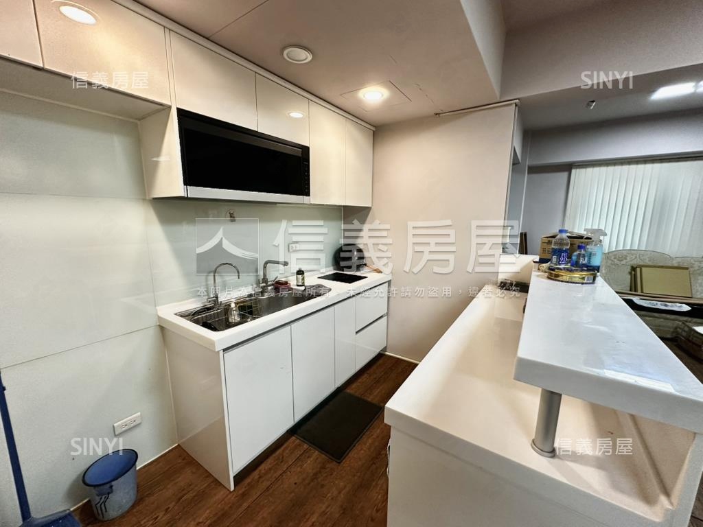 大有商圈一二樓店住房屋室內格局與周邊環境