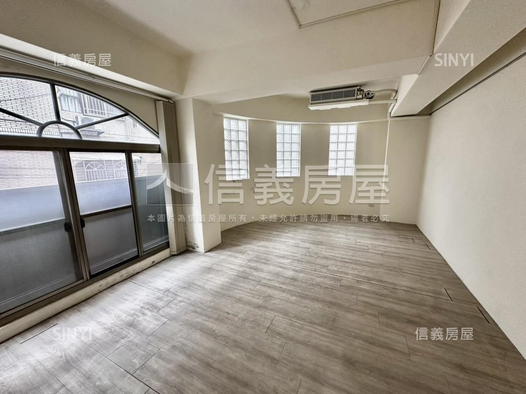 大有商圈一二樓店住房屋室內格局與周邊環境