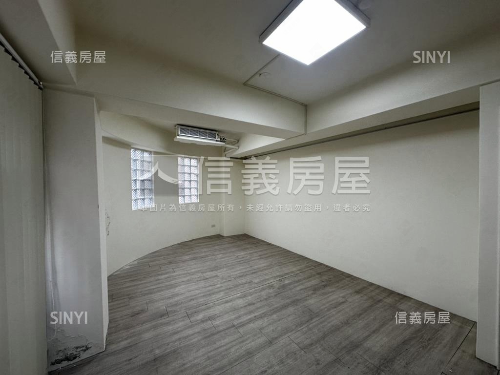 大有商圈一二樓店住房屋室內格局與周邊環境