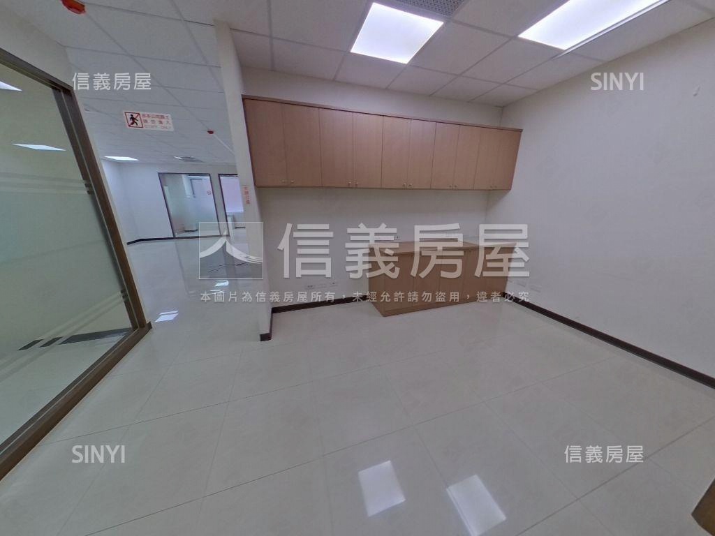 卓越台北橋和捷運廠辦房屋室內格局與周邊環境