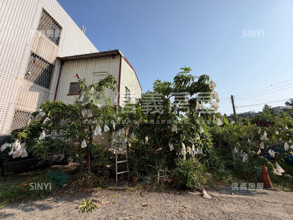 本原街一段９４巷弄內土地房屋室內格局與周邊環境