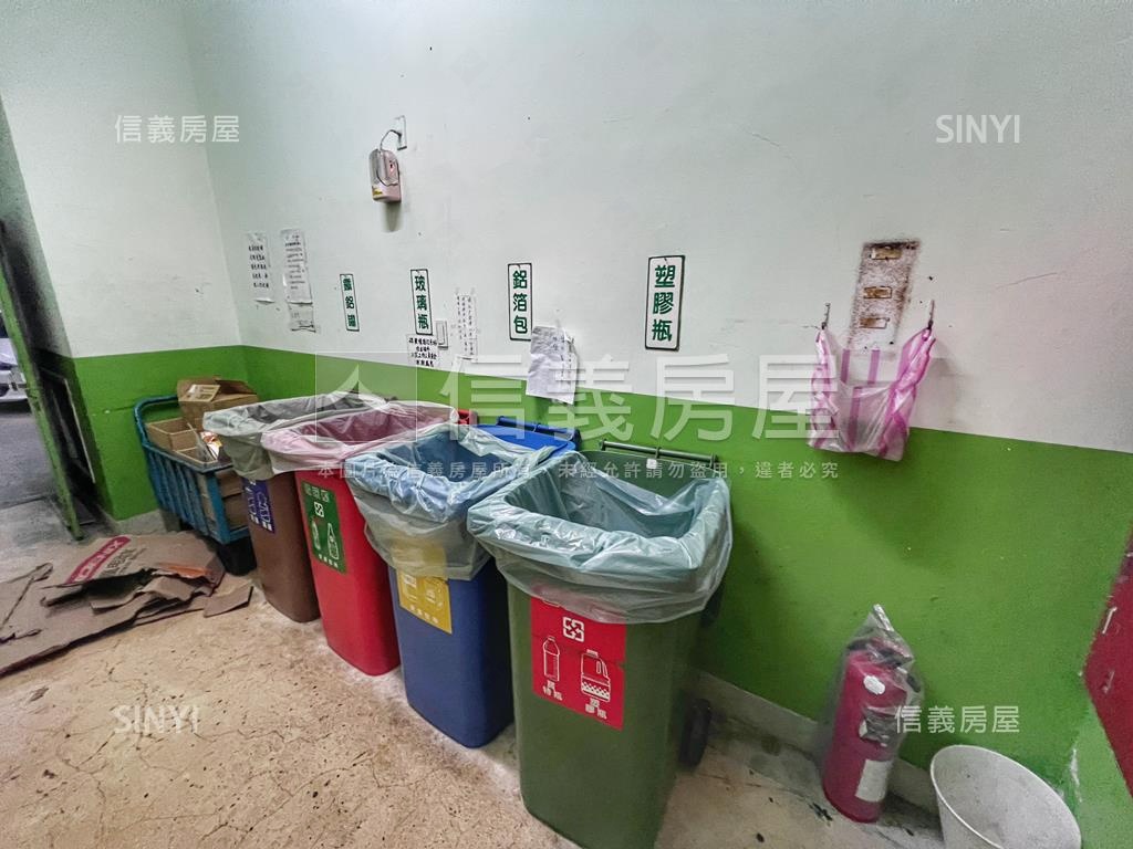 【推薦】近臨江電梯３房房屋室內格局與周邊環境