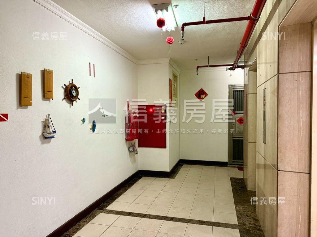 【推薦】近臨江電梯３房房屋室內格局與周邊環境