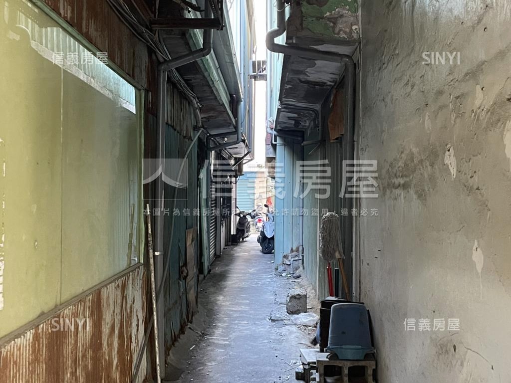 六合夜市低總價透天房屋室內格局與周邊環境