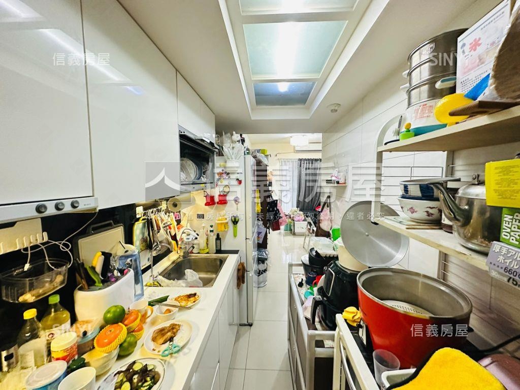 築禾樂★面中庭採光三房房屋室內格局與周邊環境