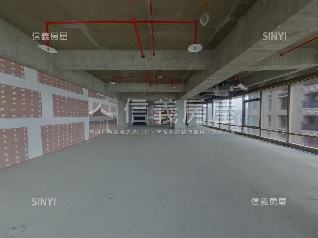 七期ＴＯＰ１商業辦公室房屋室內格局與周邊環境