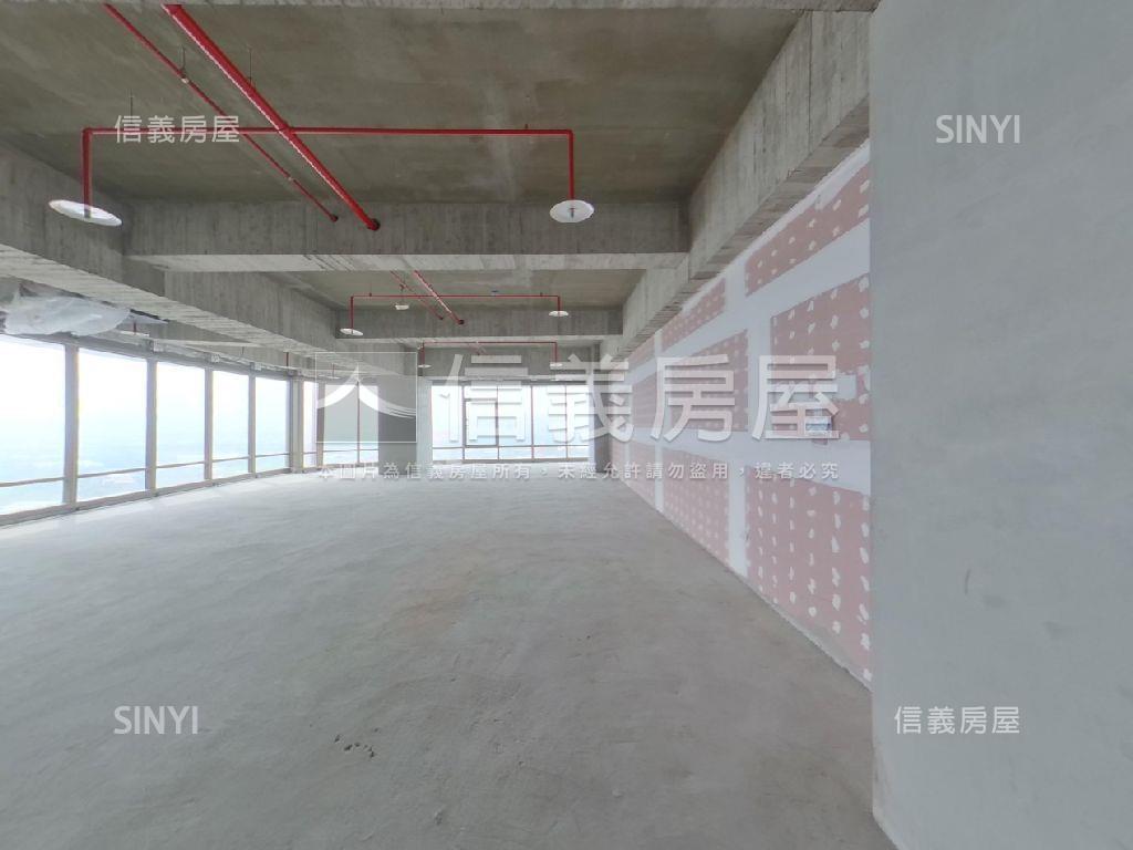 七期ＴＯＰ１商業辦公室房屋室內格局與周邊環境