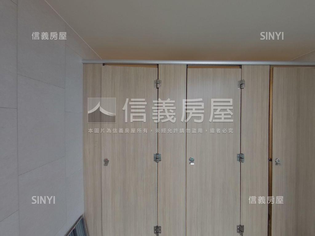 七期ＴＯＰ１商業辦公室房屋室內格局與周邊環境