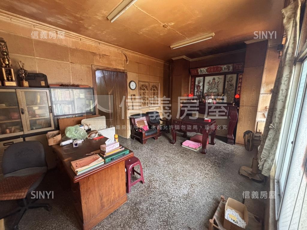 新樹路透天廠房房屋室內格局與周邊環境