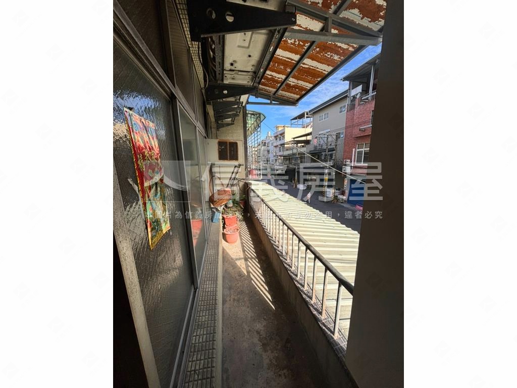 新樹路透天廠房房屋室內格局與周邊環境