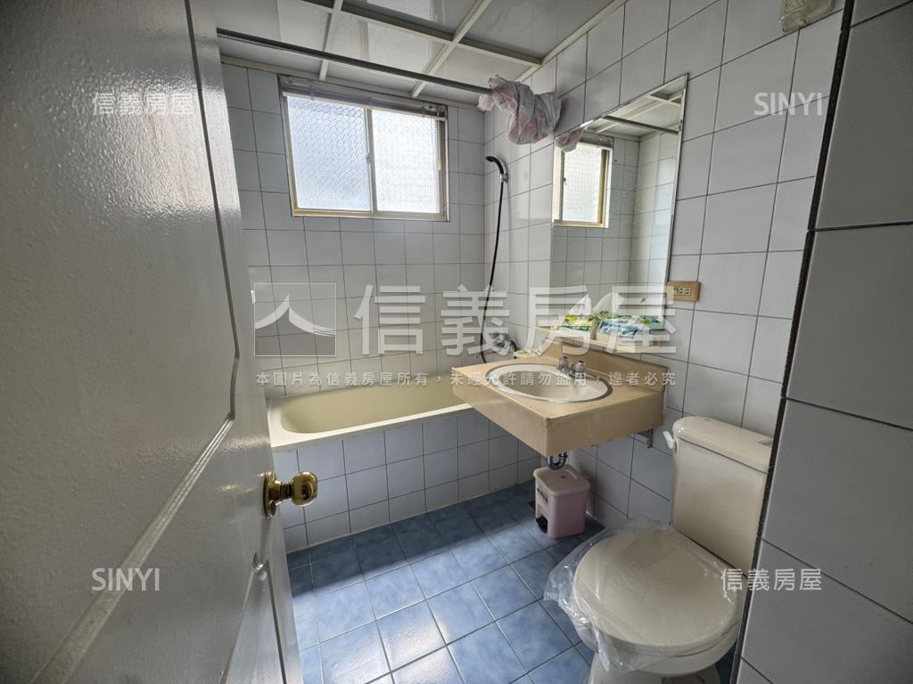 雙敦高樓遠景四房房屋室內格局與周邊環境