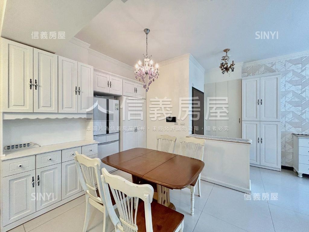 仁發上境美３房房屋室內格局與周邊環境