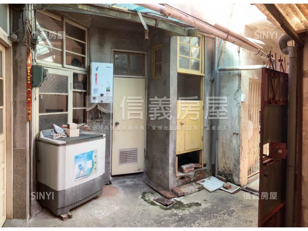 中西區和平街獨棟透天房屋室內格局與周邊環境