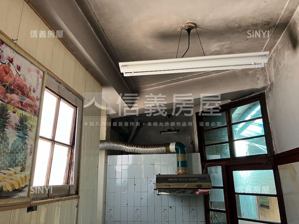 中西區和平街獨棟透天房屋室內格局與周邊環境