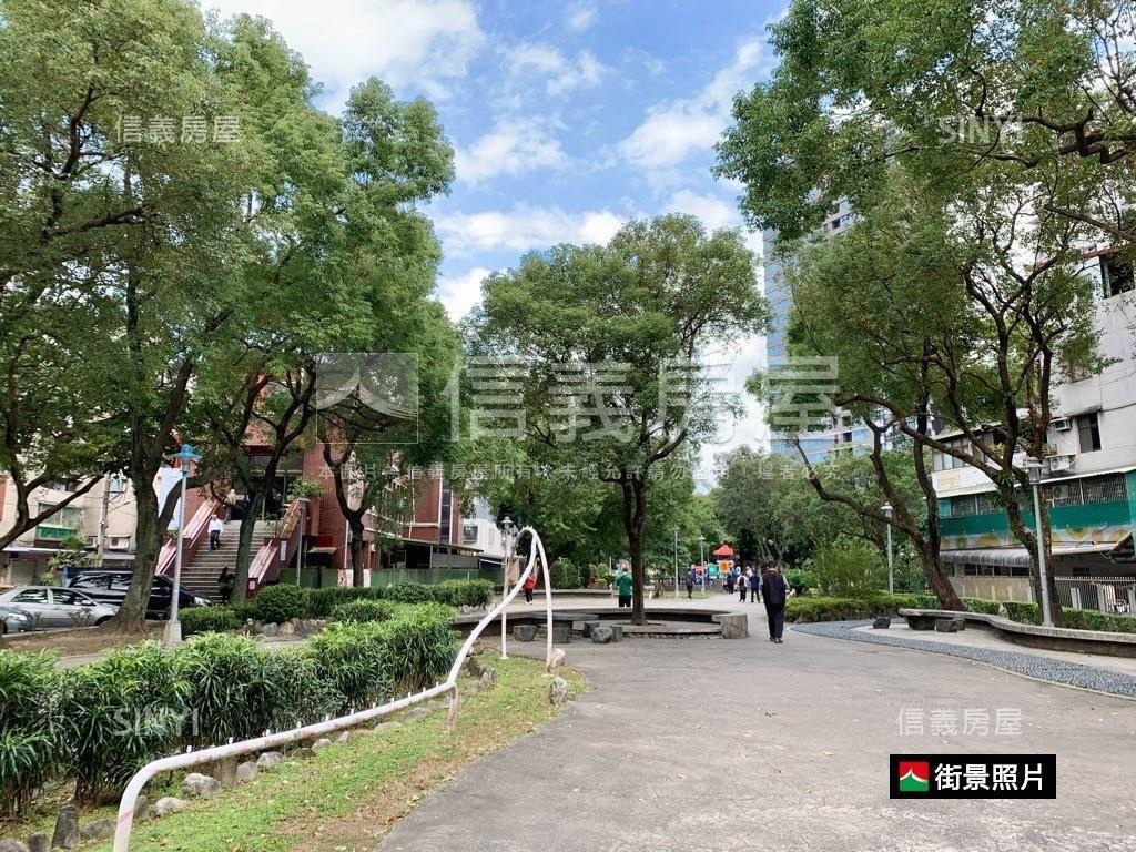 區公所站一樓方便停車房屋室內格局與周邊環境