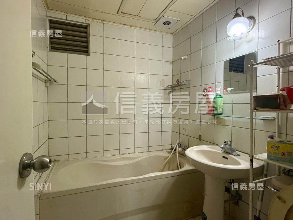 虎嘯高樓三房雙衛浴雙陽台房屋室內格局與周邊環境