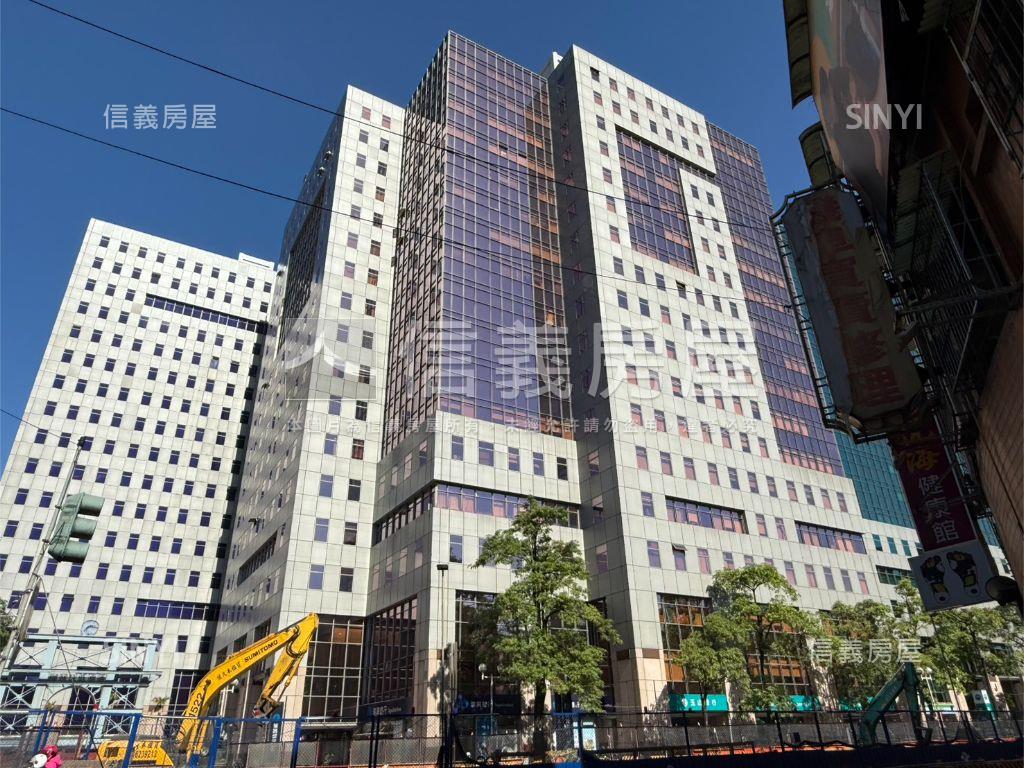 雙和醫院三房坡平車位房屋室內格局與周邊環境
