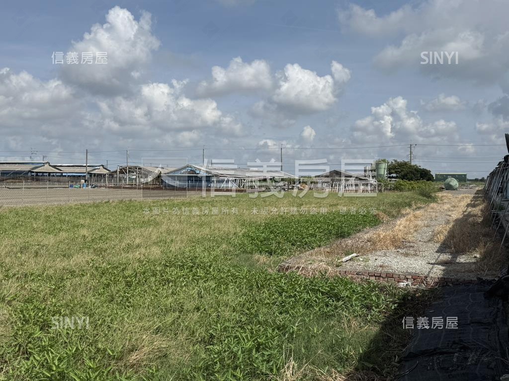 近新吉工業區合法養雞場房屋室內格局與周邊環境