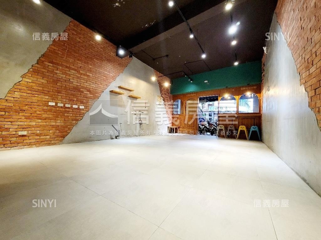 捷運信義路店面房屋室內格局與周邊環境