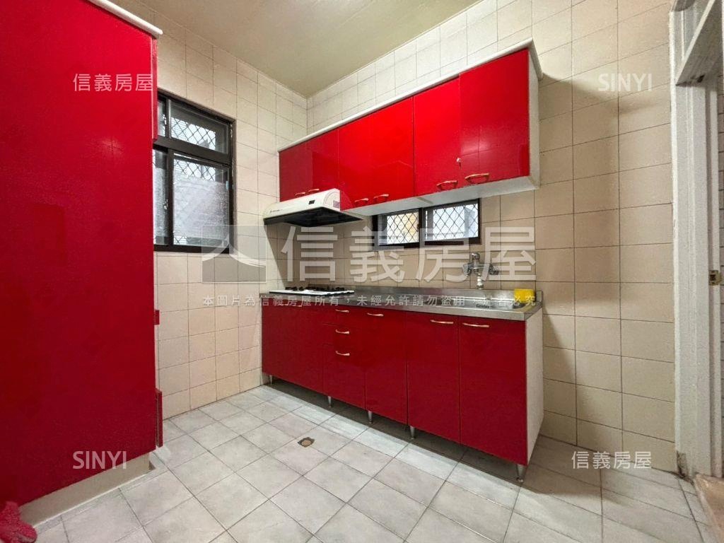 碧瑤山莊透天房屋室內格局與周邊環境