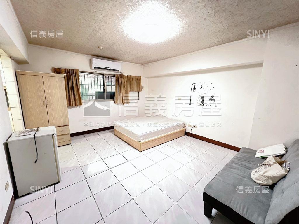 左營高鐵溫馨採光美宅房屋室內格局與周邊環境