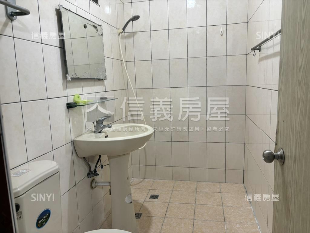 福美靜巷三面開窗公寓二樓房屋室內格局與周邊環境
