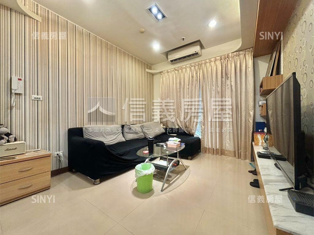 高美館華雄極美屋房屋室內格局與周邊環境