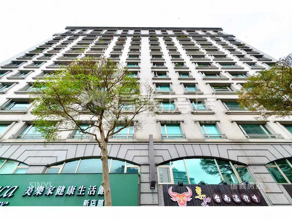 大坪林捷運路寬醒目金店面房屋室內格局與周邊環境