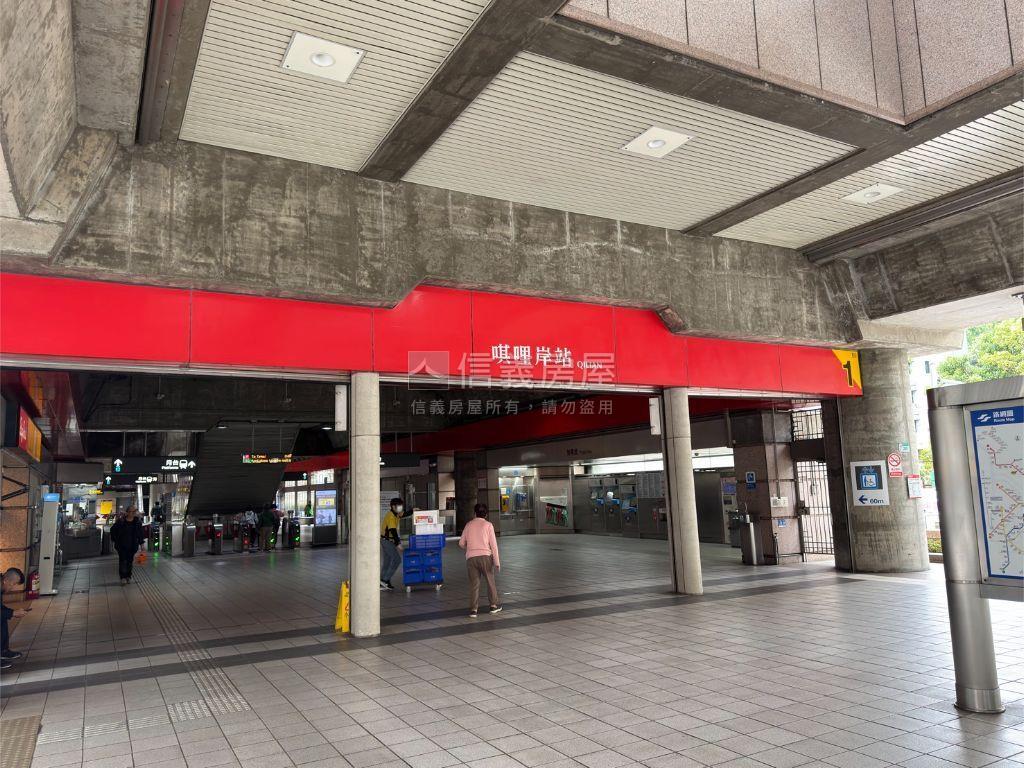 新碩大砌晶店面２１０號房屋室內格局與周邊環境