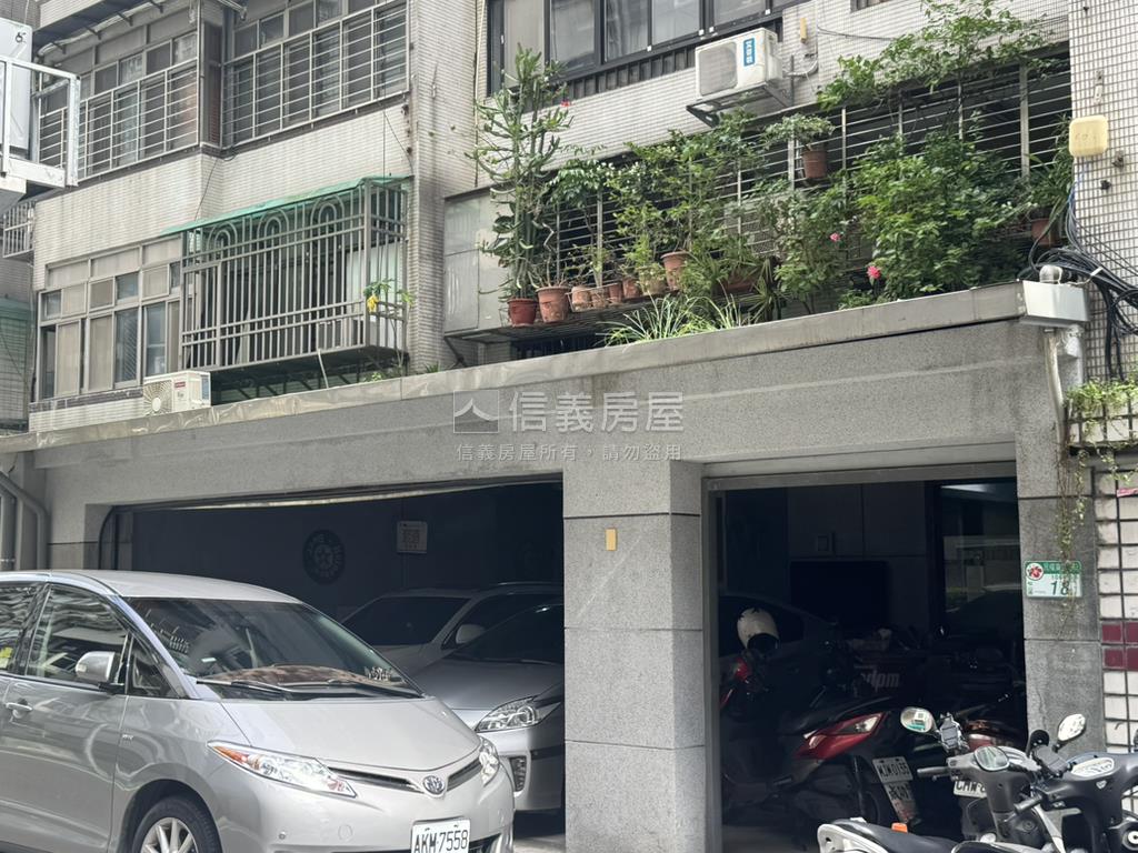 民生重劃庭院車庫一樓房屋室內格局與周邊環境