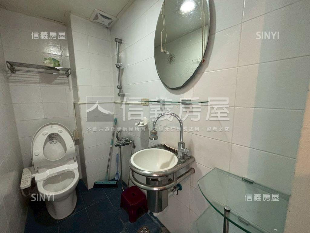 擎天豪景景觀三房房屋室內格局與周邊環境