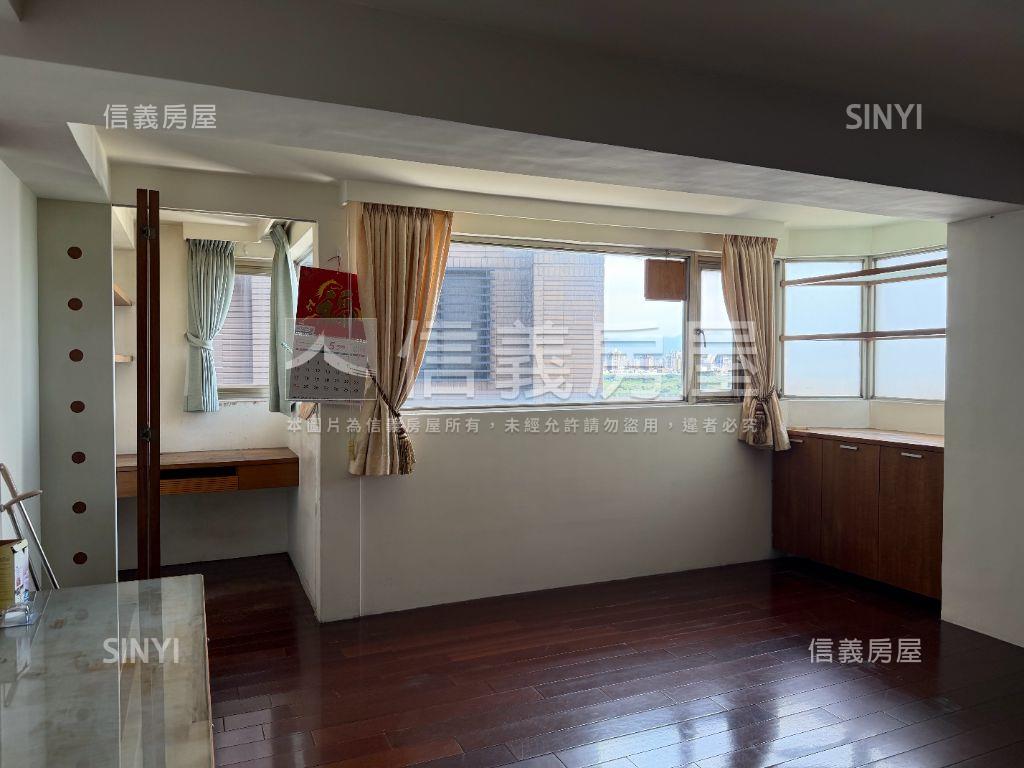 擎天豪景景觀三房房屋室內格局與周邊環境