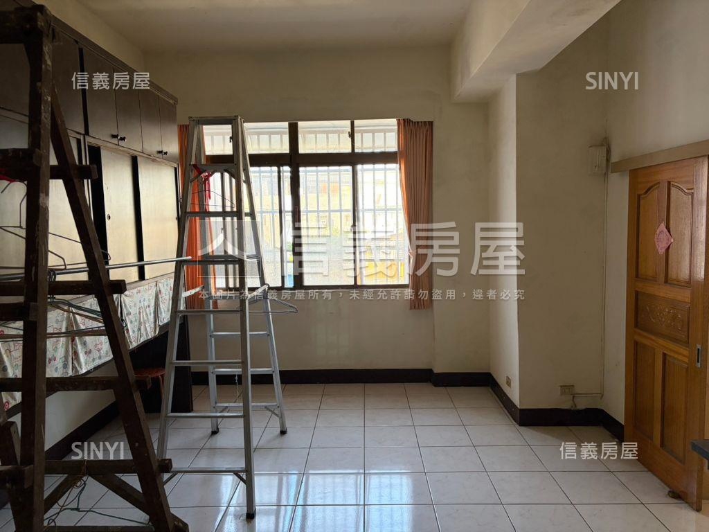 慈湖路百坪大溪寶第房屋室內格局與周邊環境